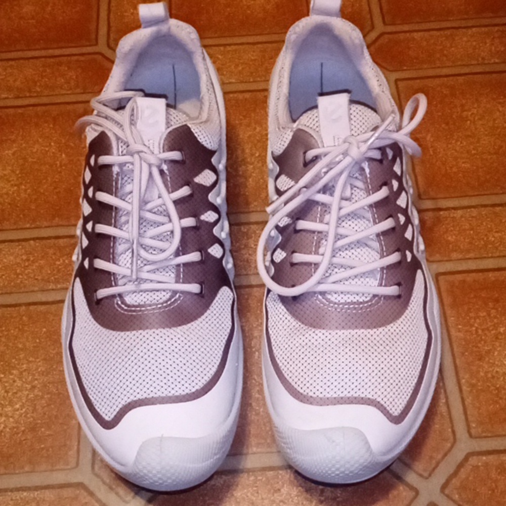 Ecco Biom Aex Low Two-Tone Lace Shoes Women’s Size 7.5 Rose Dust/Marine NWOT